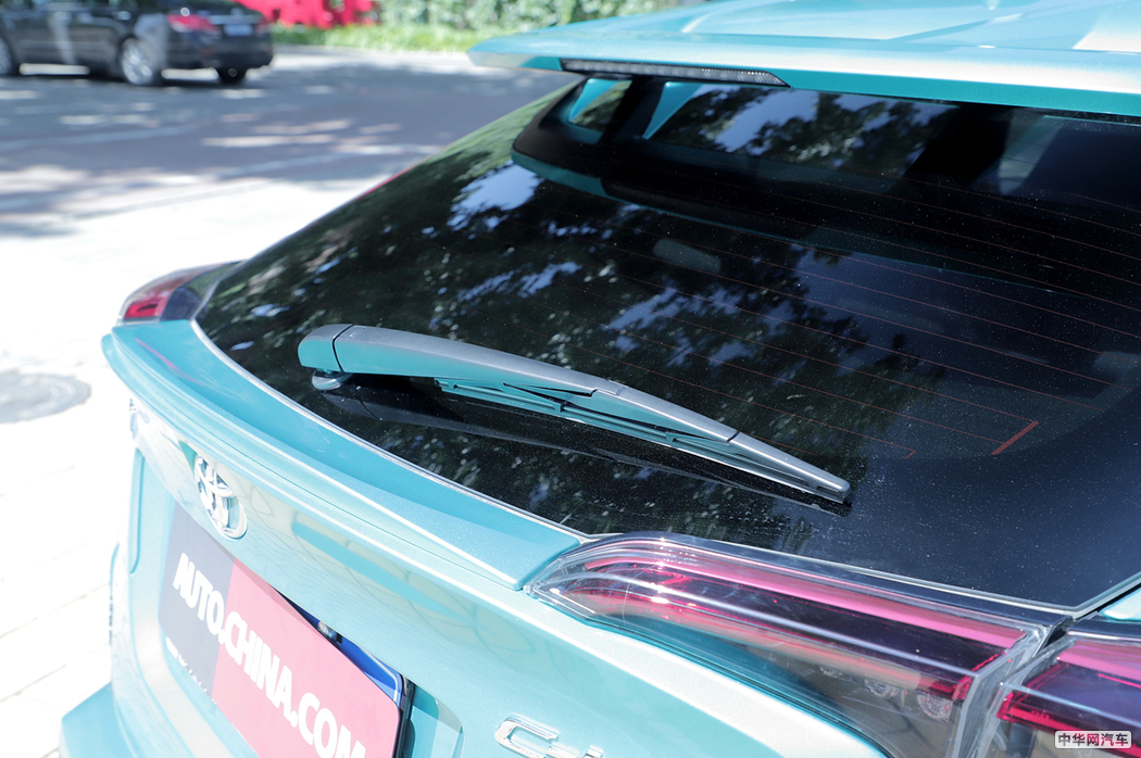 丰田C-HR 2018款 2.0L  外观