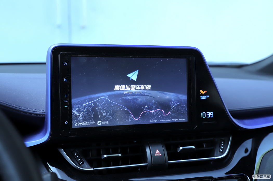 丰田C-HR 2018款 2.0L  内饰