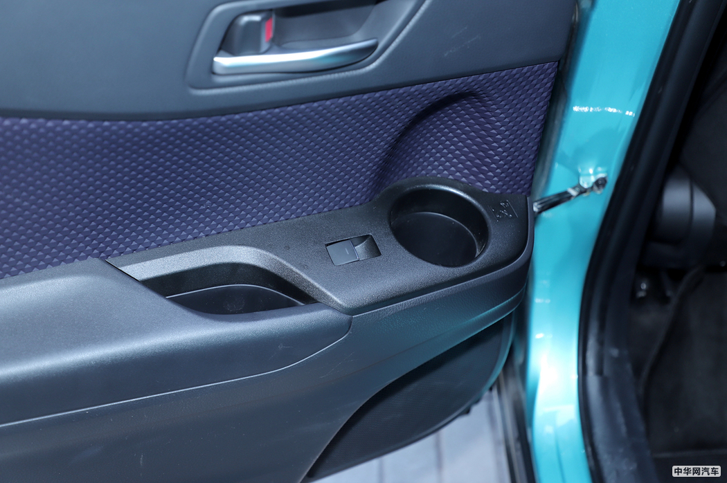 丰田C-HR 2018款 2.0L  其他