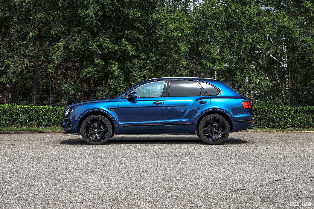 添越  2017款 6.0T  外观