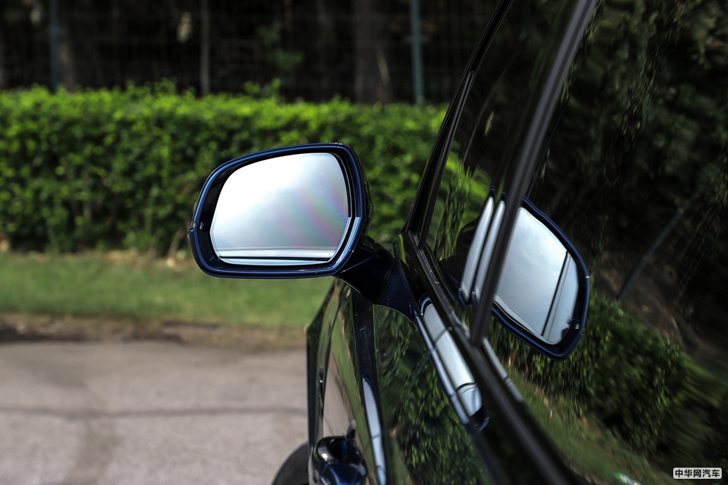 添越  2017款 6.0T  外观