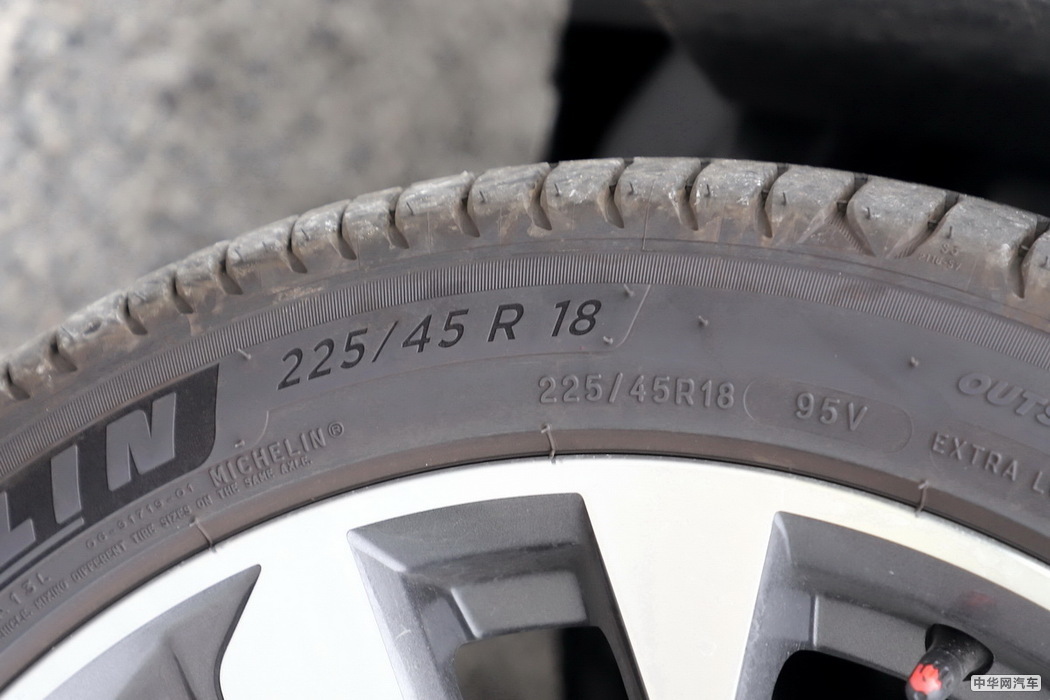 江淮iEVS4 2019款 豪华智联型 外观