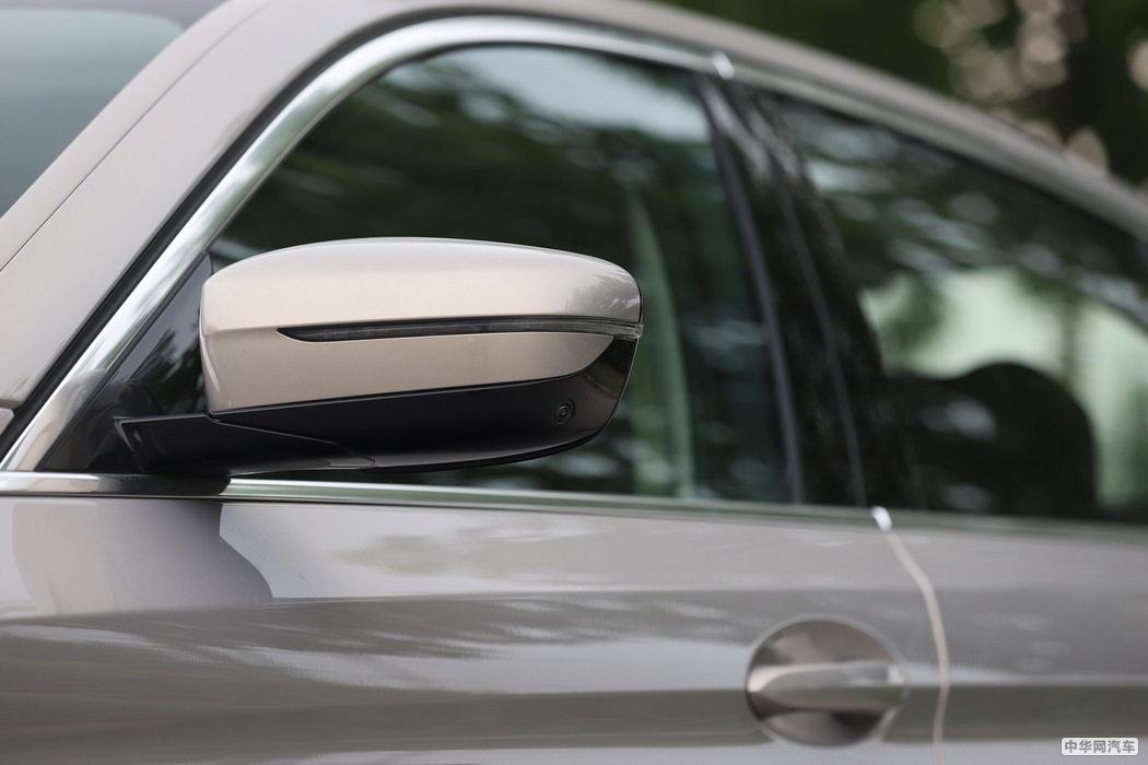 宝马5系新能源 2019款 530Le 先锋版 外观