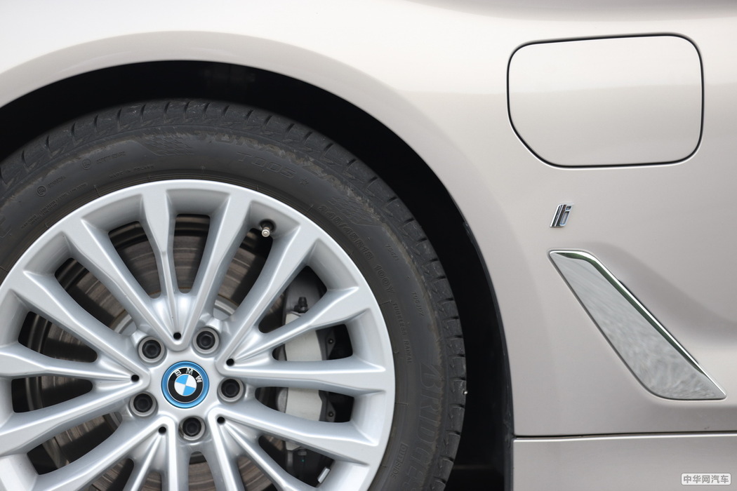 宝马5系新能源 2019款 530Le 先锋版 外观