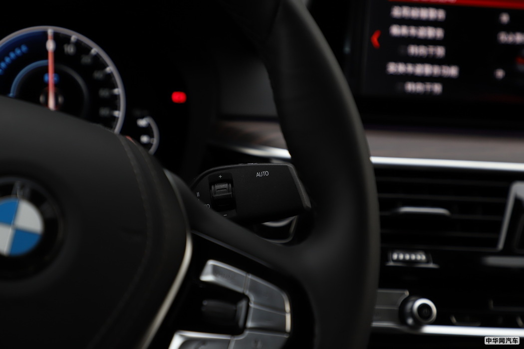 宝马5系新能源 2019款 530Le 先锋版 内饰