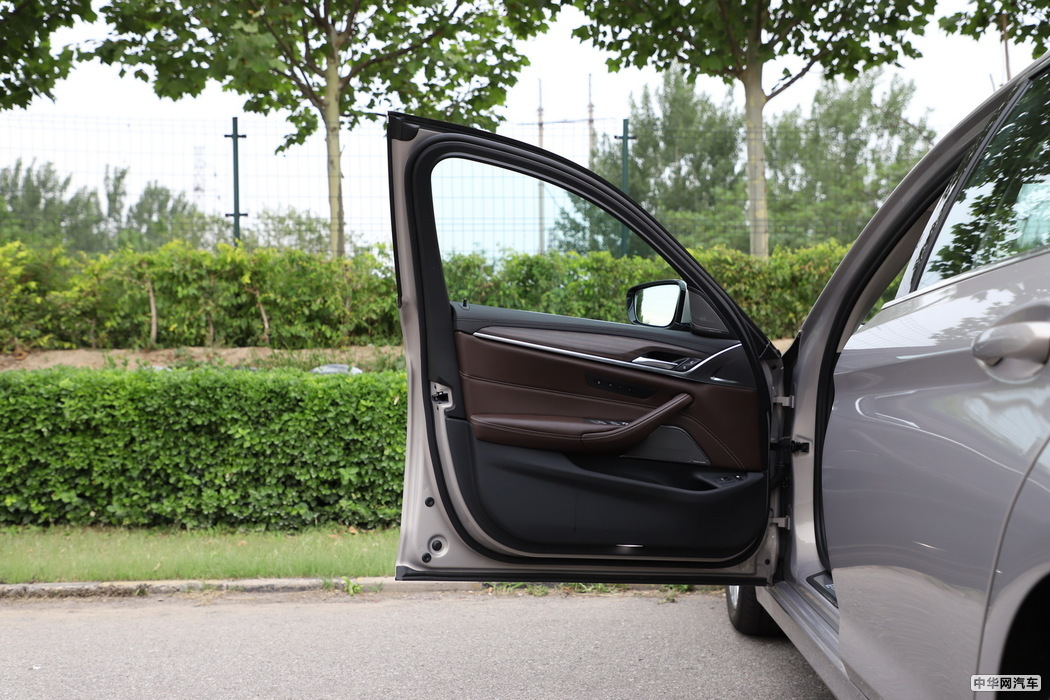 宝马5系新能源 2019款 530Le 先锋版 内饰