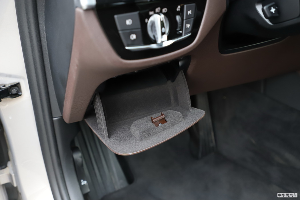 宝马5系新能源 2019款 530Le 先锋版 其他