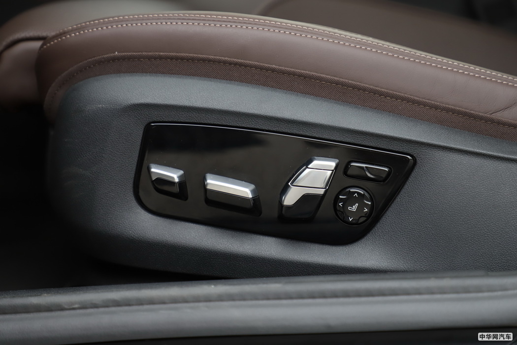 宝马5系新能源 2019款 530Le 先锋版 空间