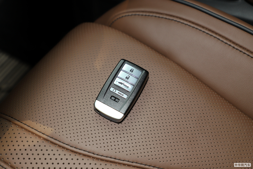 RDX 2019款 2.0T 钻享SH-AWD 内饰