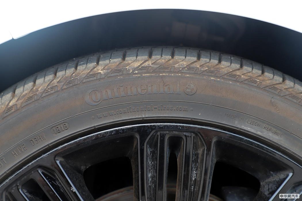 揽胜  2018款 5.0 V8 SC AB 尊崇创世加长 外观