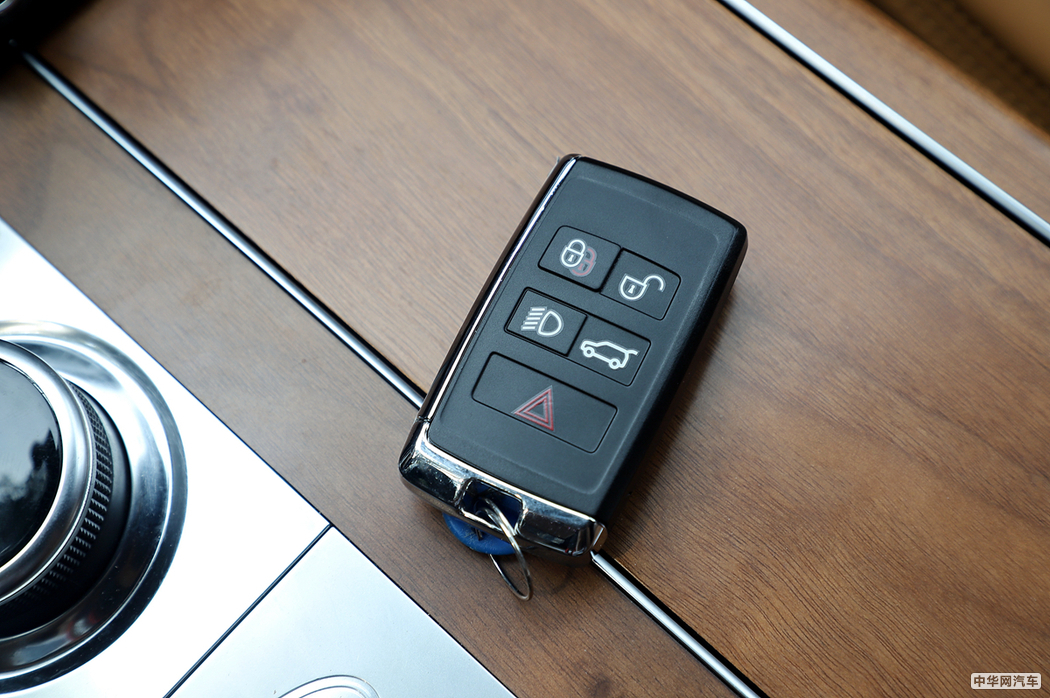 揽胜  2018款 5.0 V8 SC AB 尊崇创世加长 内饰