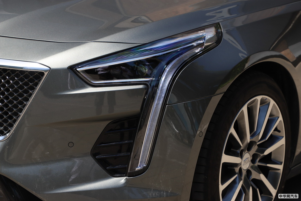 凯迪拉克CT6 2019款 28T 领先运动型 外观