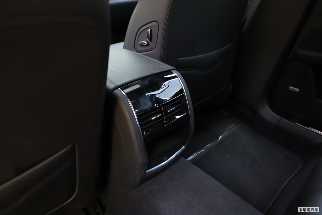 凯迪拉克CT6 2019款 28T 领先运动型 空间