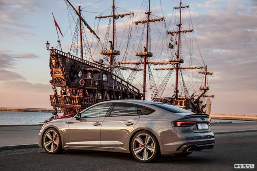加速比奔驰GLS更快 全新奥迪RS5 Sportback官图 加速比奔驰GLS更快 全新奥迪RS5 Sportback官图