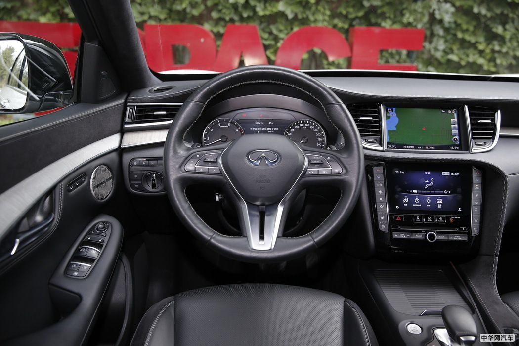 英菲尼迪QX50 2018款 2.0T 四驱旗舰 内饰