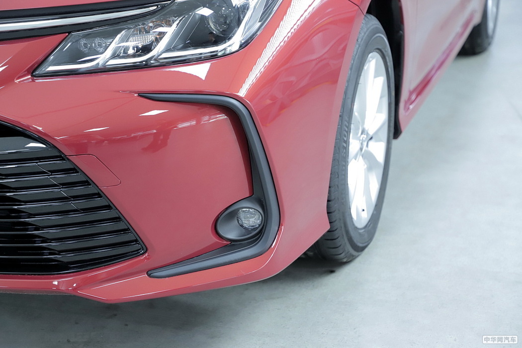 卡罗拉双擎E+ 2019款 1.8L 旗舰版 组图