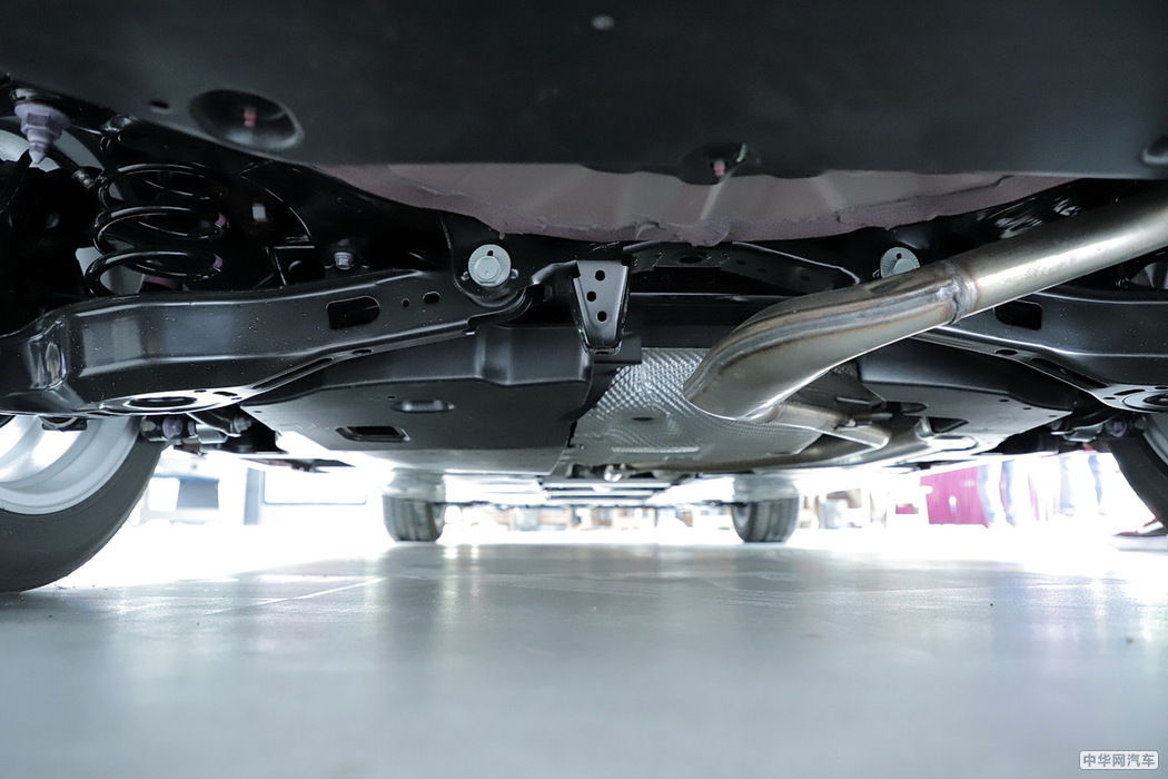 卡罗拉双擎E+ 2019款 1.8L 旗舰版 组图