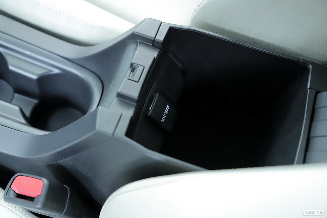 卡罗拉双擎E+ 2019款 1.8L 旗舰版 组图