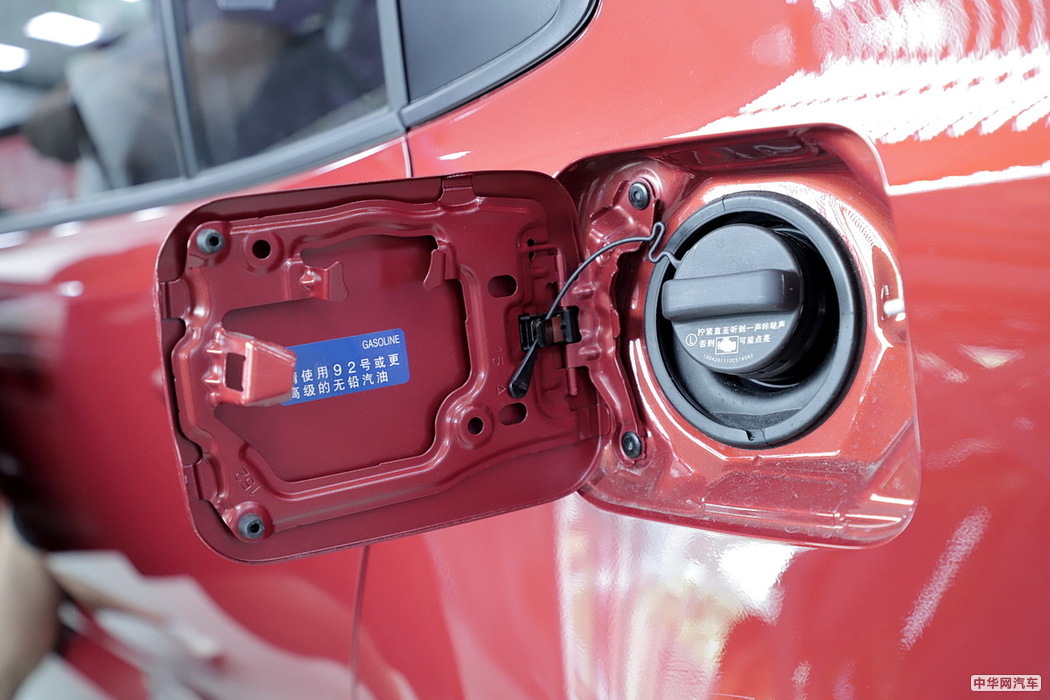 卡罗拉双擎E+ 2019款 1.8L 旗舰版 组图