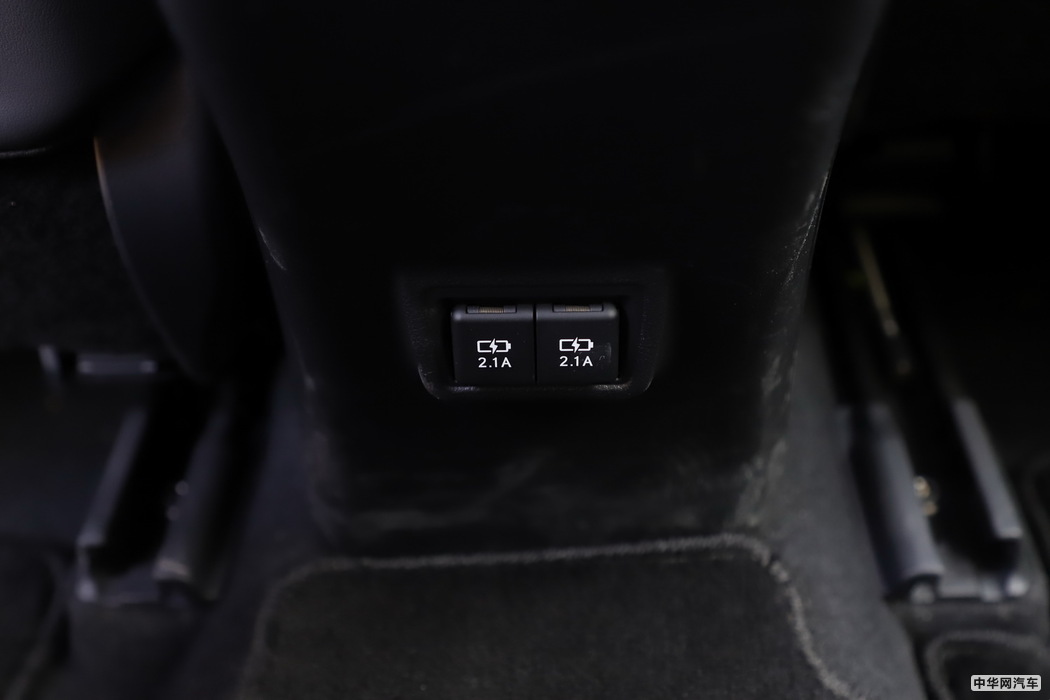 雷克萨斯UX 2019款 260h F SPORT全驱版 国VI 其他