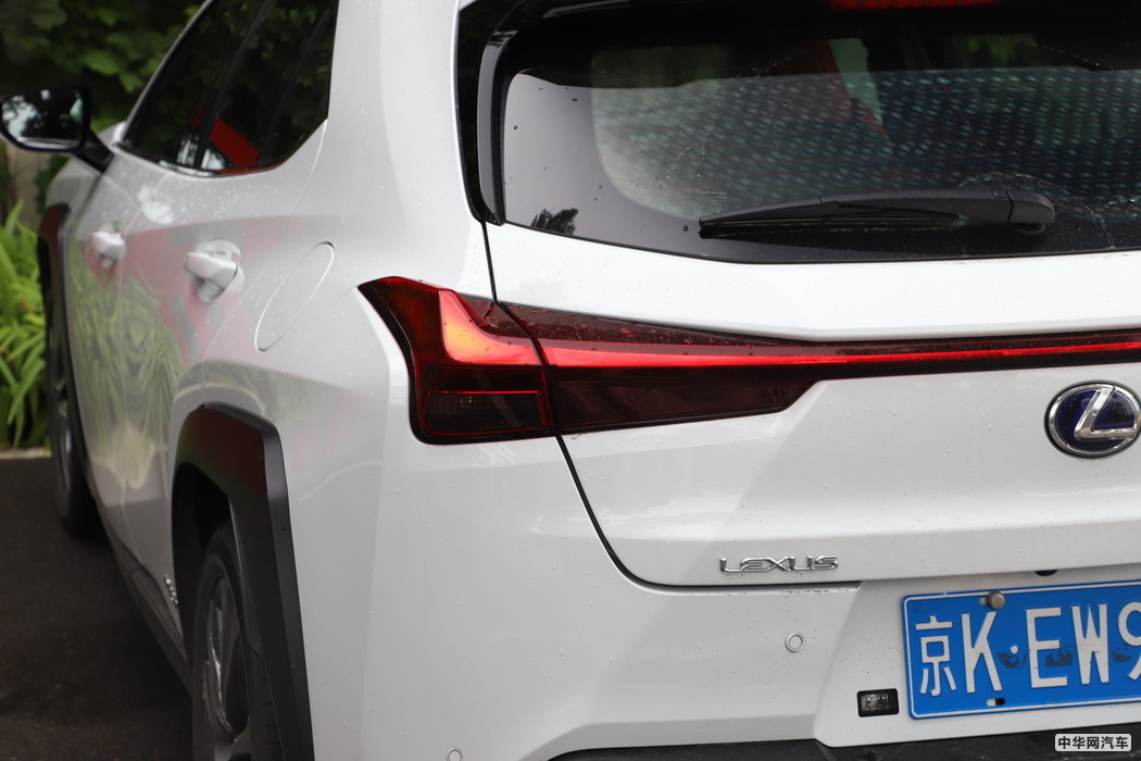 雷克萨斯UX 2019款 260h F SPORT全驱版 国VI 其他