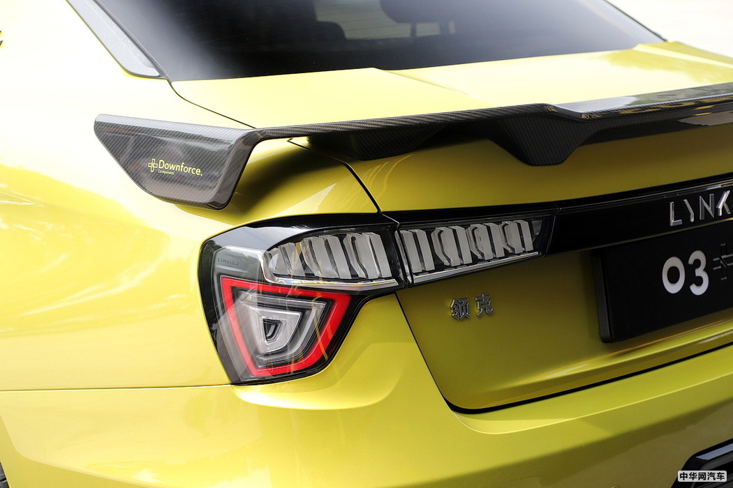 领克03 2019款 03+ 2.0TD 自动性能套装版 组图