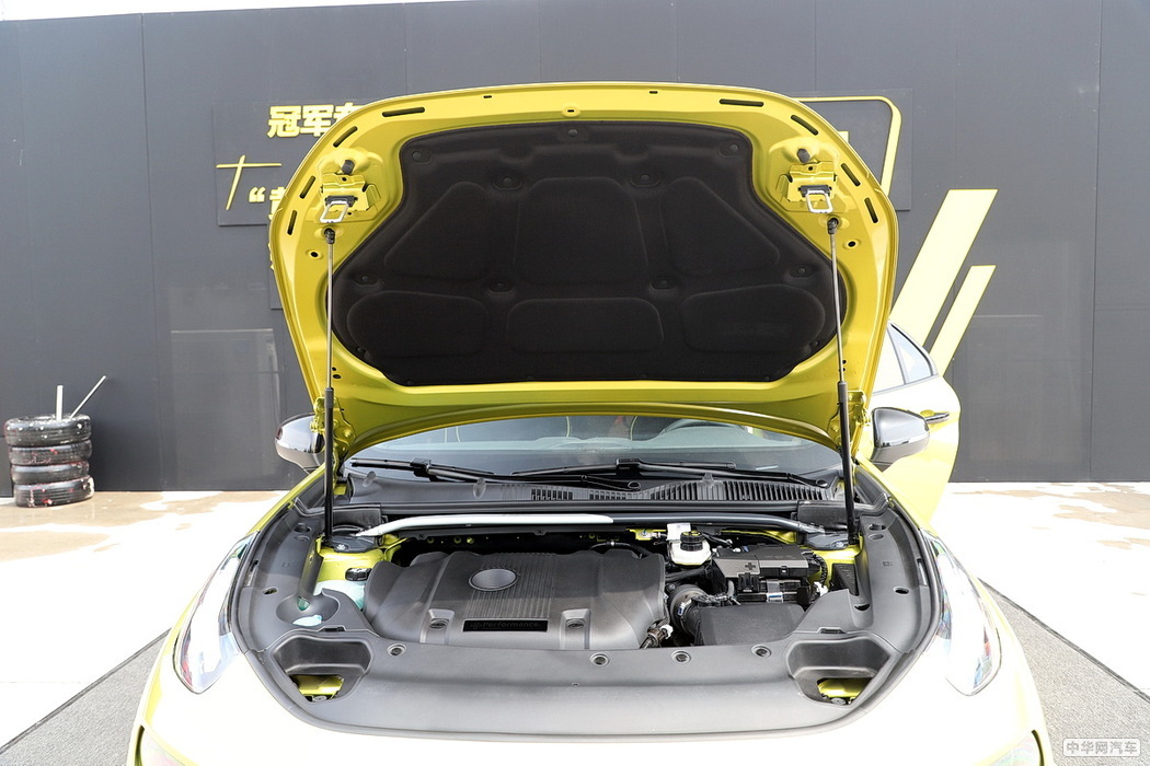 领克03 2019款 03+ 2.0TD 自动性能套装版 组图