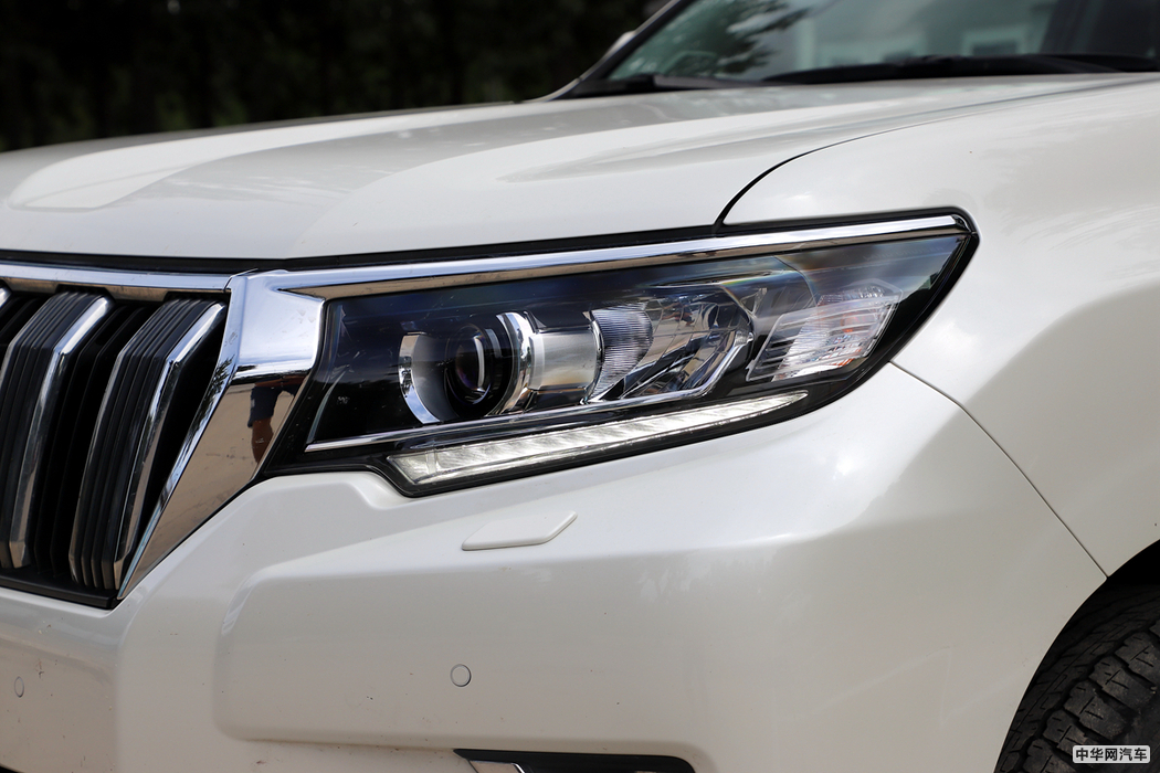 普拉多  2018款 3.5L 自动VX NAVI后挂 外观