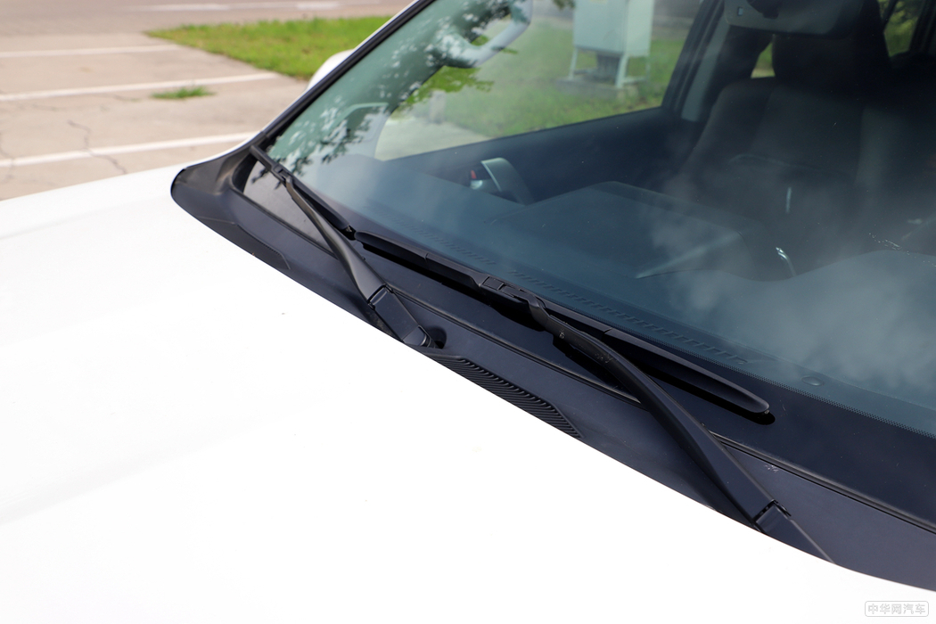 普拉多  2018款 3.5L 自动VX NAVI后挂 外观