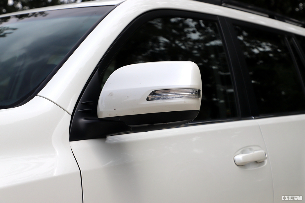 普拉多  2018款 3.5L 自动VX NAVI后挂 外观