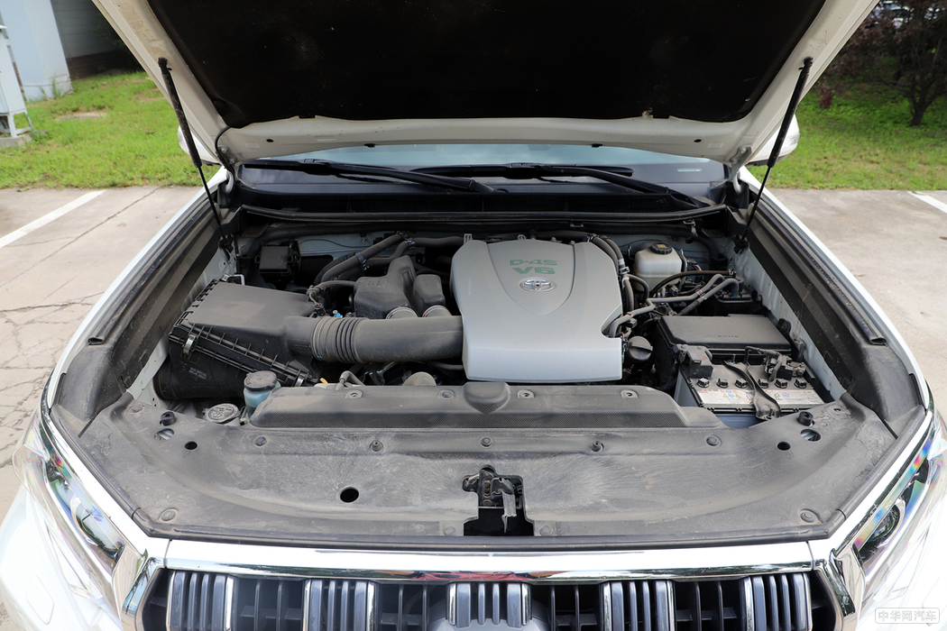 普拉多  2018款 3.5L 自动VX NAVI后挂 外观