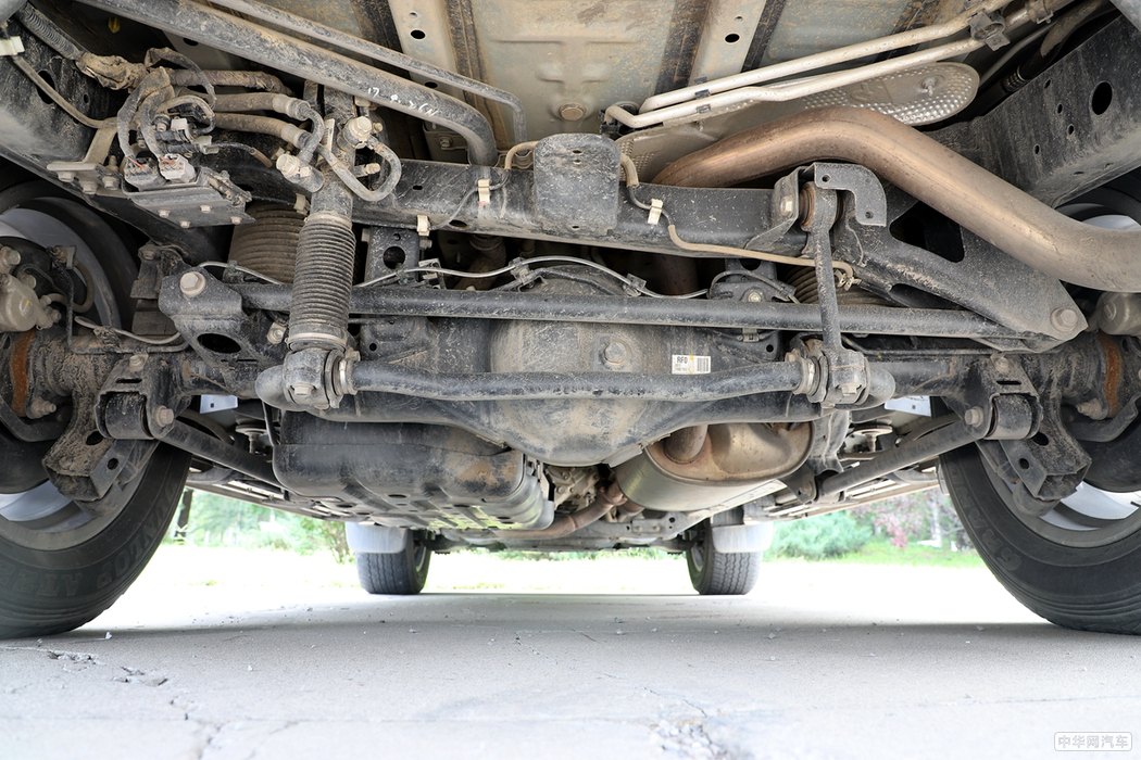 普拉多  2018款 3.5L 自动VX NAVI后挂 外观