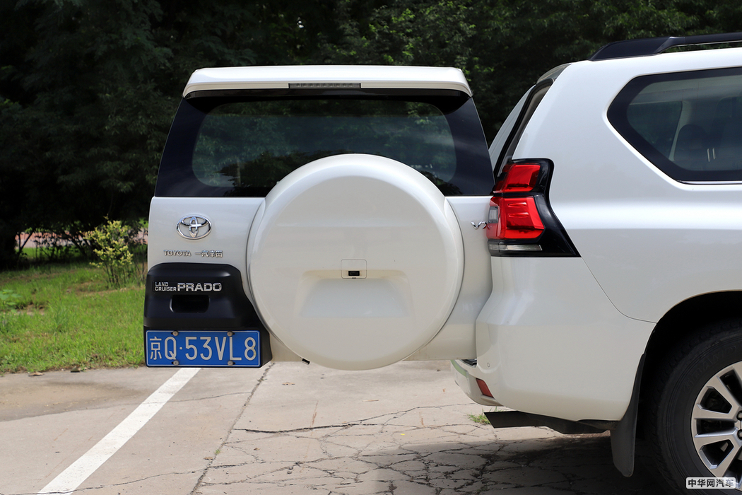 普拉多  2018款 3.5L 自动VX NAVI后挂 空间