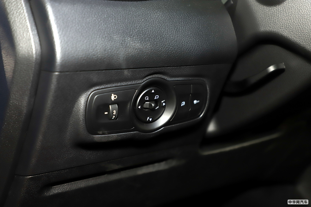 瑞虎e 2019款 尊享版 内饰