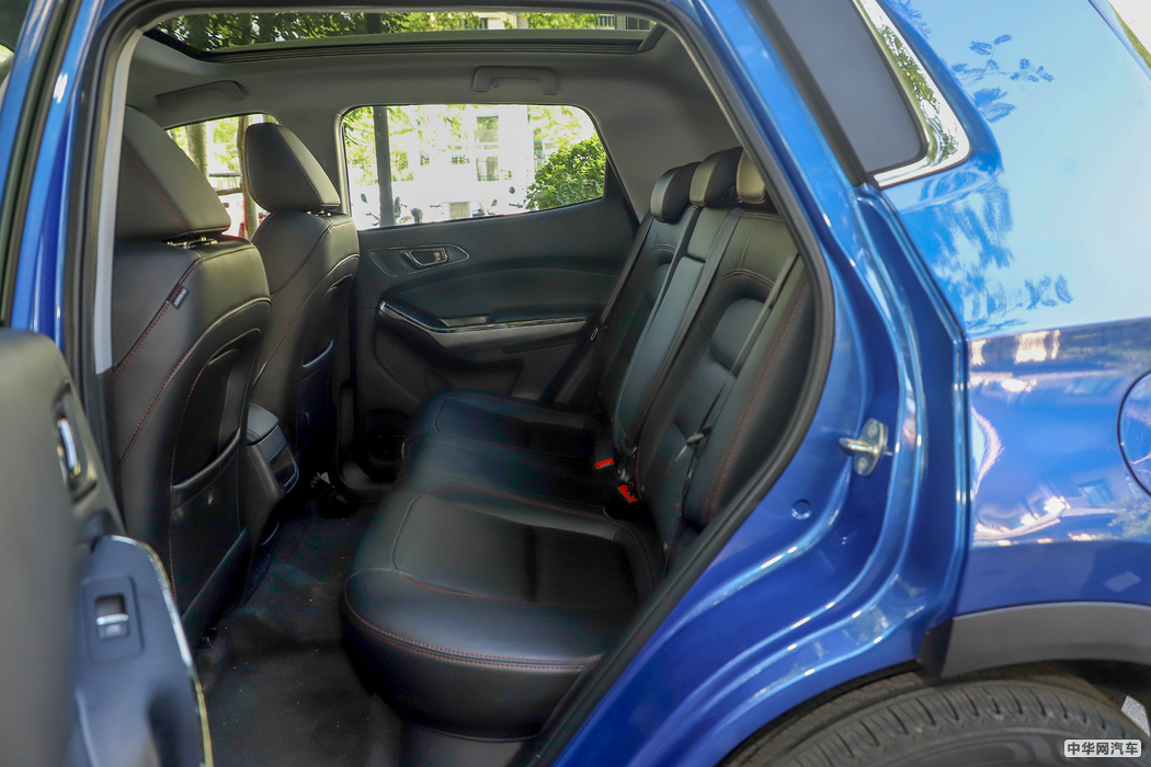 瑞虎e 2019款 尊享版 空间