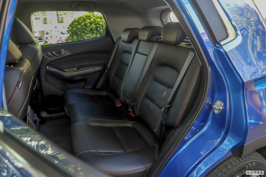 瑞虎e 2019款 尊享版 空间