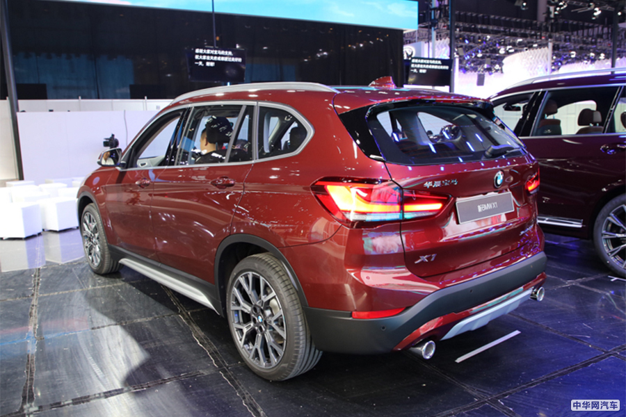外观内饰均提升 新款宝马X1车型正式亮相