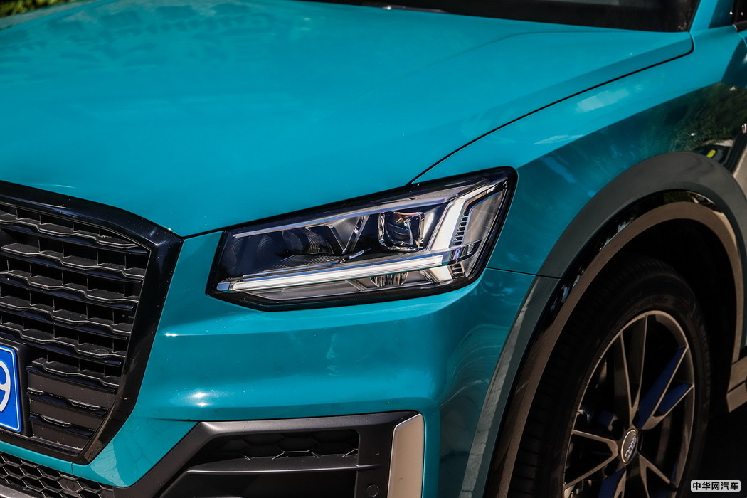 奥迪Q2L 2018款 35TFSI 时动感型 外观