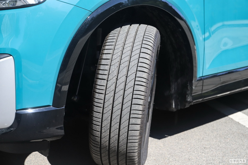 奥迪Q2L 2018款 35TFSI 时动感型 外观