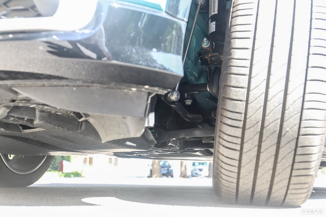 奥迪Q2L 2018款 35TFSI 时动感型 外观