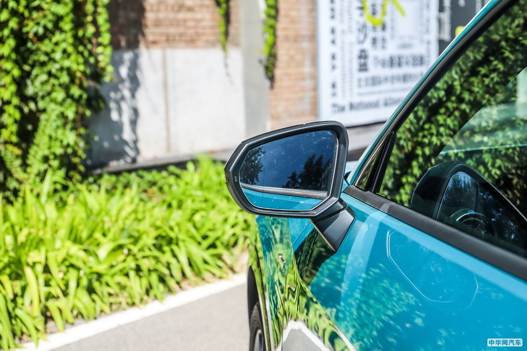 奥迪Q2L 2018款 35TFSI 时动感型 外观