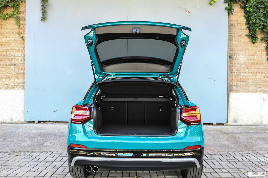 奥迪Q2L 2018款 35TFSI 时动感型 空间