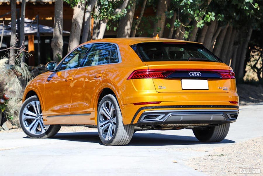 预售区间77-102万元 奥迪Q8将于10月25日正式上市 预售区间77-102万元 奥迪Q8将于10月25日正式上市