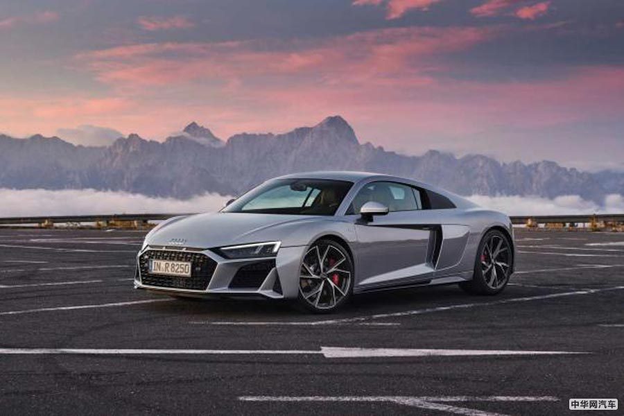 售价111.54万元起 新款奥迪R8 RWD系列官图发布