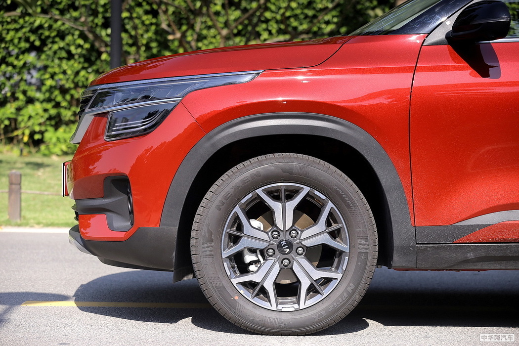 起亚KX3 2019款 1.6L 自动时 组图