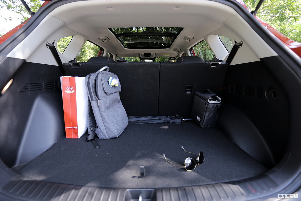 起亚KX3 2019款 1.6L 自动时 组图