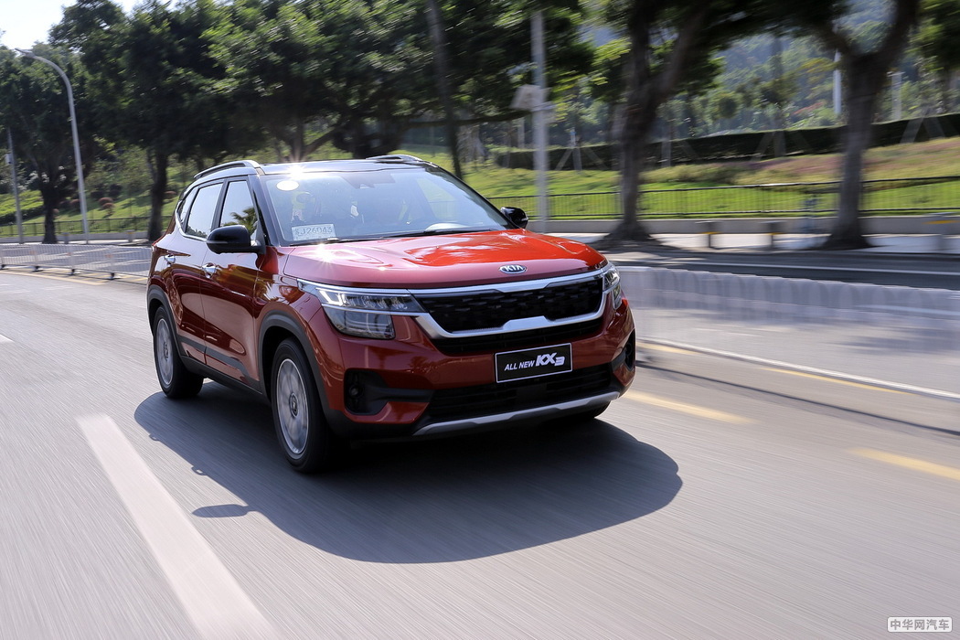 起亚KX3 2019款 1.6L 自动时 组图