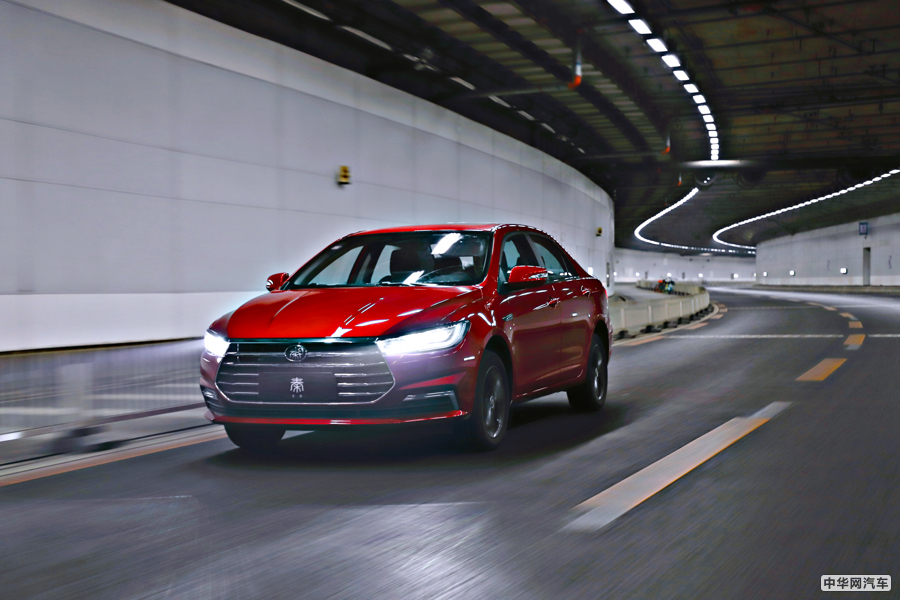 秦 2019款 1.5L 自动尊贵型 其他