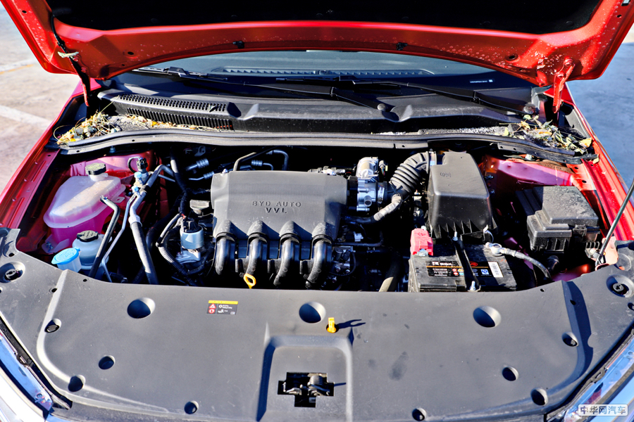 秦 2019款 1.5L 自动尊贵型 外观