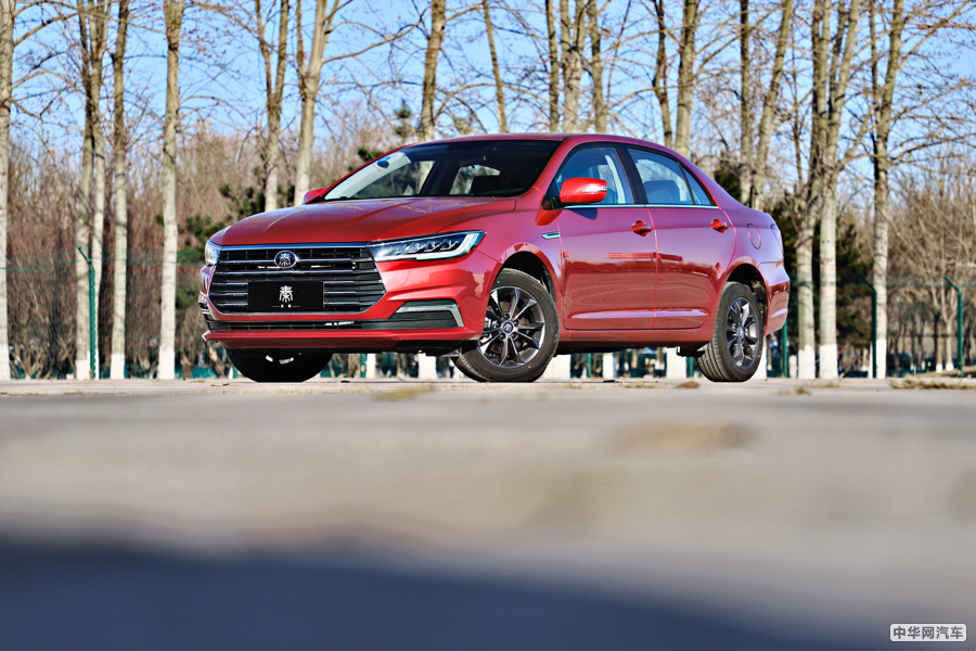 秦 2019款 1.5L 自动尊贵型 其他